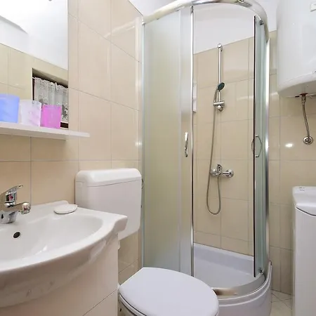 Apartment Smail Pag Town